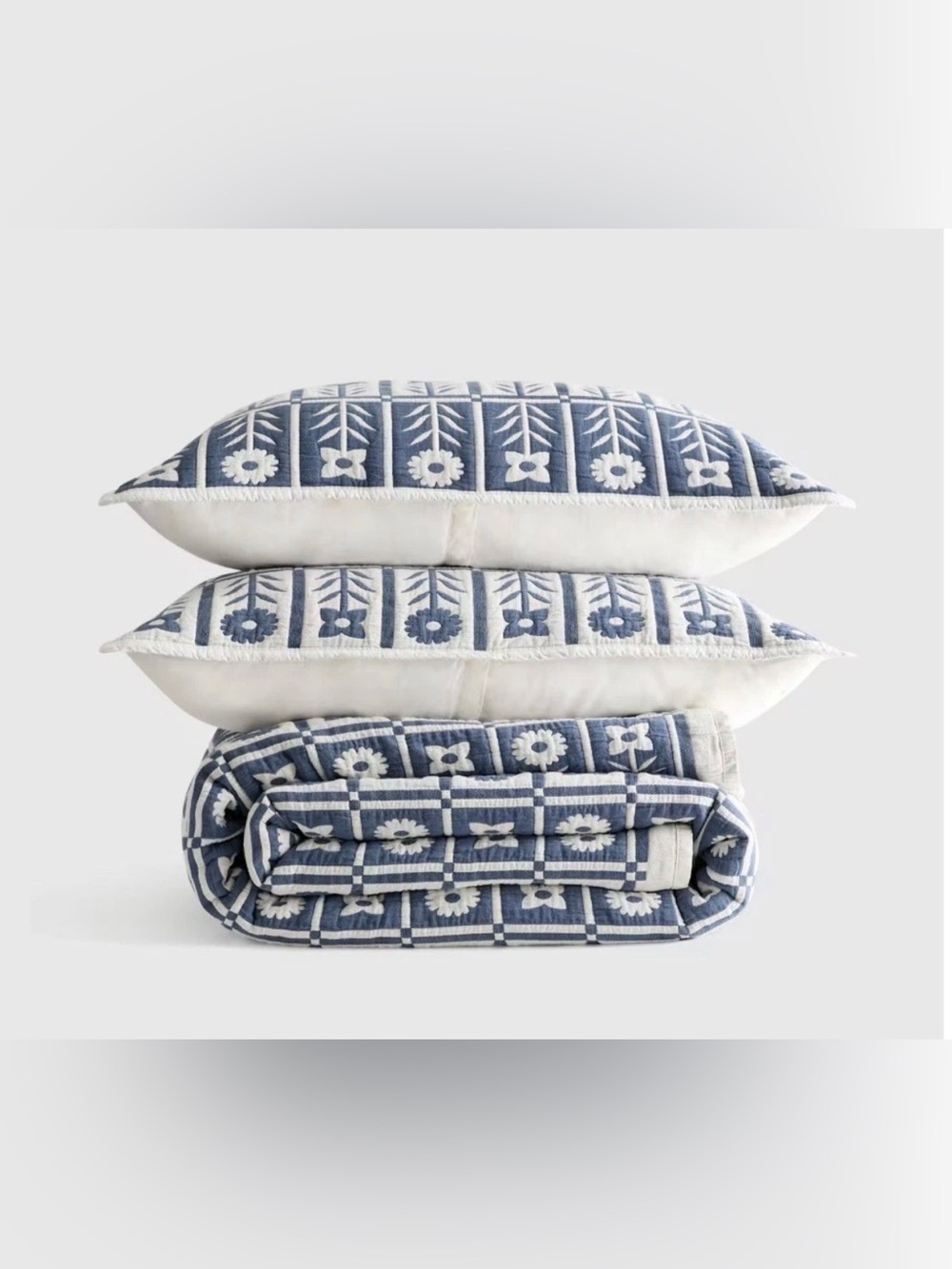 NWOT Quince Full/Queen Organic Cotton Jacquard Coverlet 2 Shams Glacier Blue